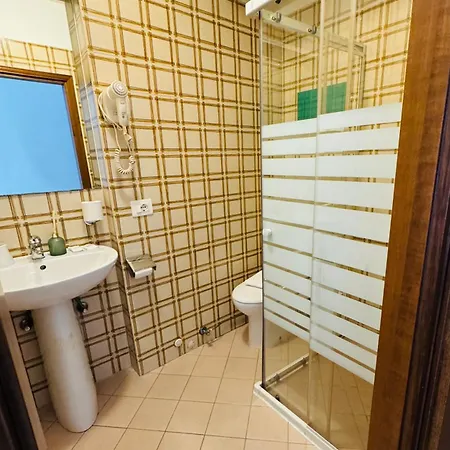Pontafel Guest house 2*